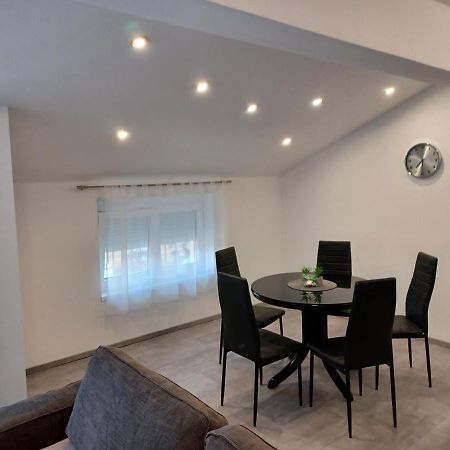 Apartmani Dream Pula Extérieur photo